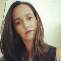 Evelyn Luciane Silva