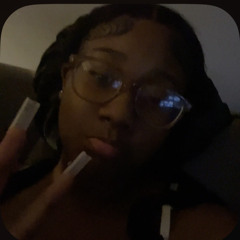 Famous_.angiee