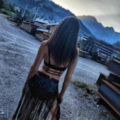 Vanessa Martens. 🖤