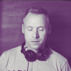 David J Newton