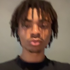 Mo