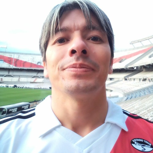 Cristian  Daniel Acevedo’s avatar