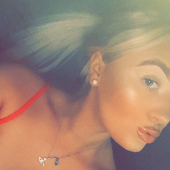 chloe crangle
