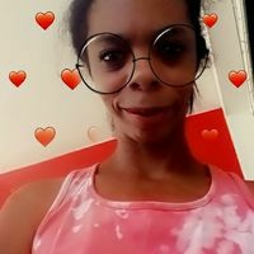 Camila Luiz’s avatar