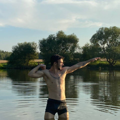 Андрей Иванов