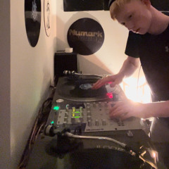 DJ CR33🕺