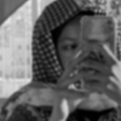 يُمنة 𓂆