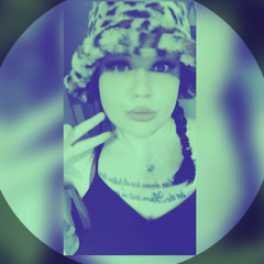 Phoebe Leigh