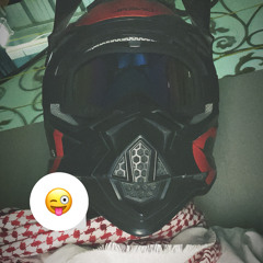 H7👩🏻‍🦱
