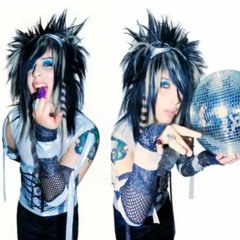 Dahvie's cum dumpster XD