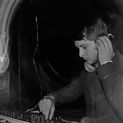 DJ SnM