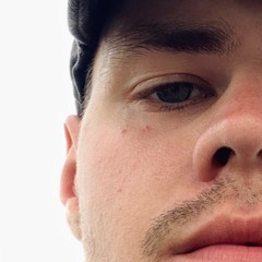 ⠀