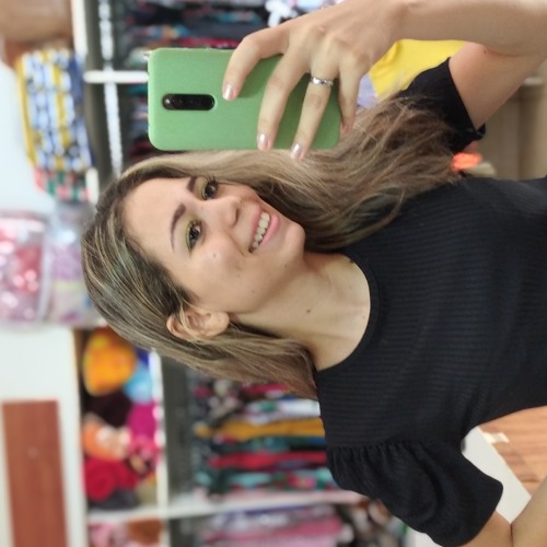 Ana Melo’s avatar