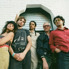 Alex & the Moondaze