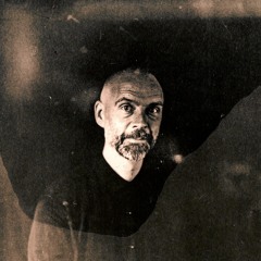 Shaun Curtis