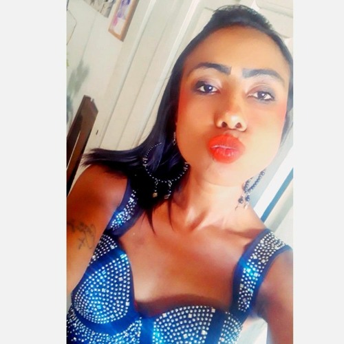 Denise Borba Souza’s avatar