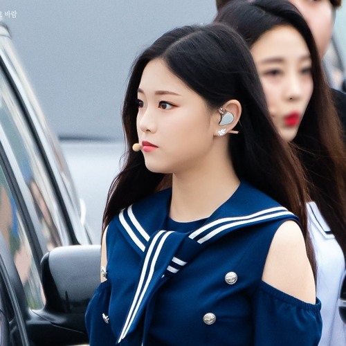 LoonaVelvet17’s avatar