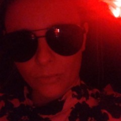 . ─═_-̶𝕯-̶ j҉ 𝟗_-̶═─⁣ .