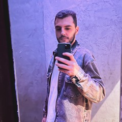 Derik Nyvo