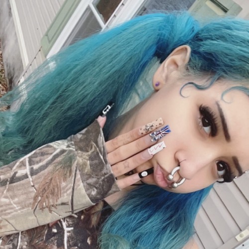 4Block Lil Mari - Fast Cars/ Party Life