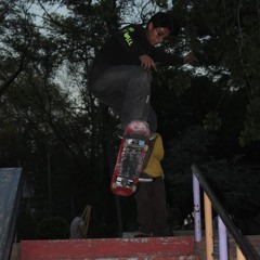 jRhF