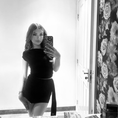 niamh x