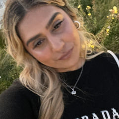 Selenaaa