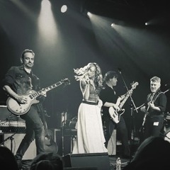 Santiago y Los Gatos