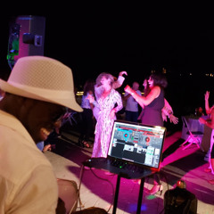 DJ MotivateU
