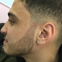 DaronQuiCourtàLaGare