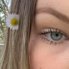 Enya.em