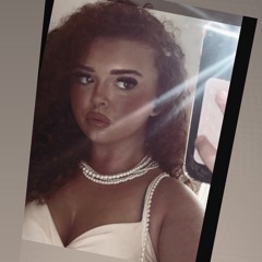 Naomiboswell11