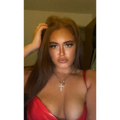 chloe mcs x