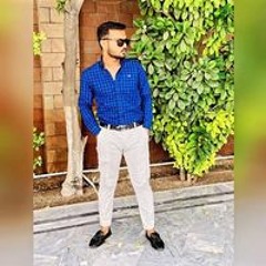 muneeb🥂