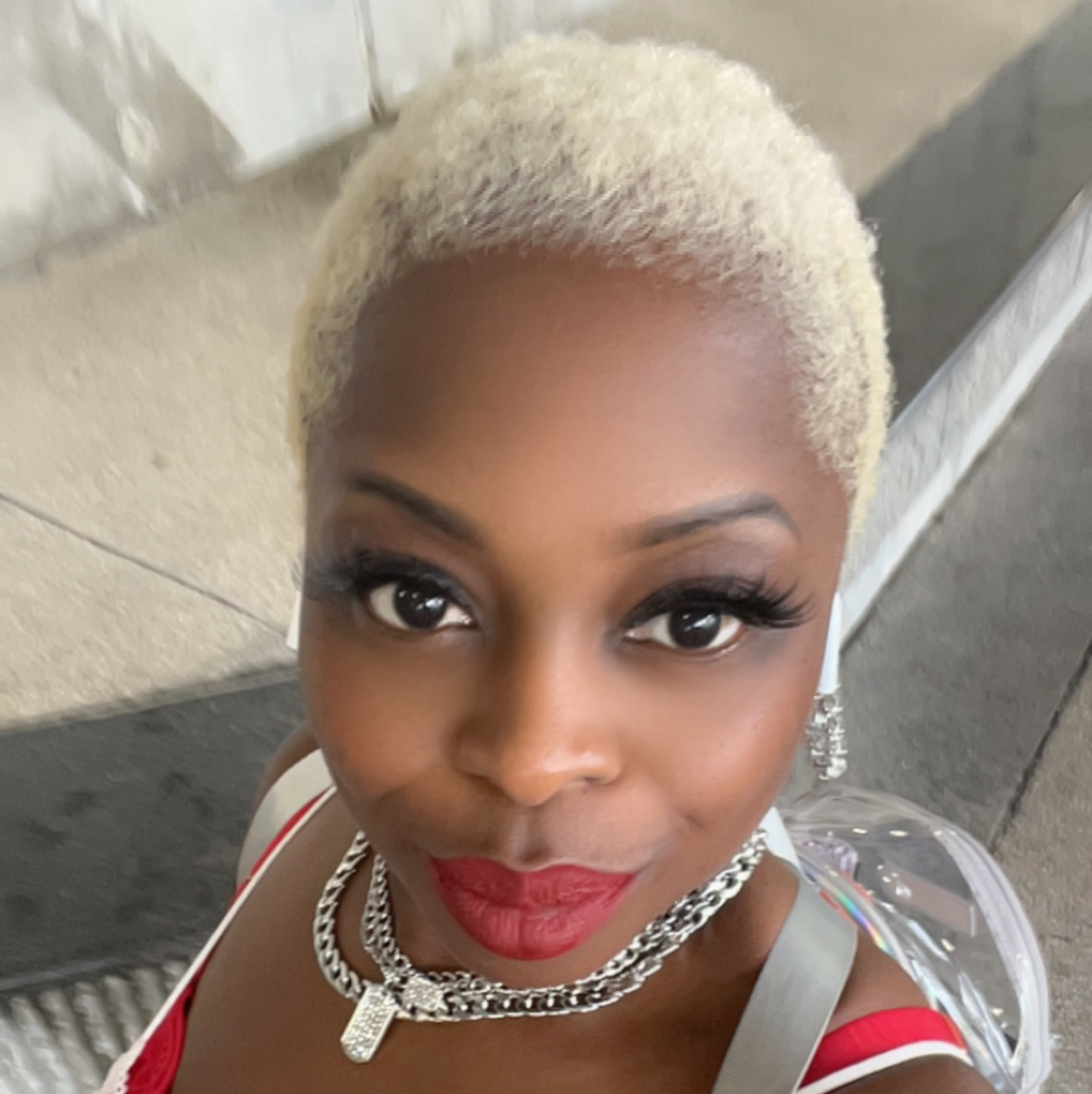 Conversations Amongst Friends