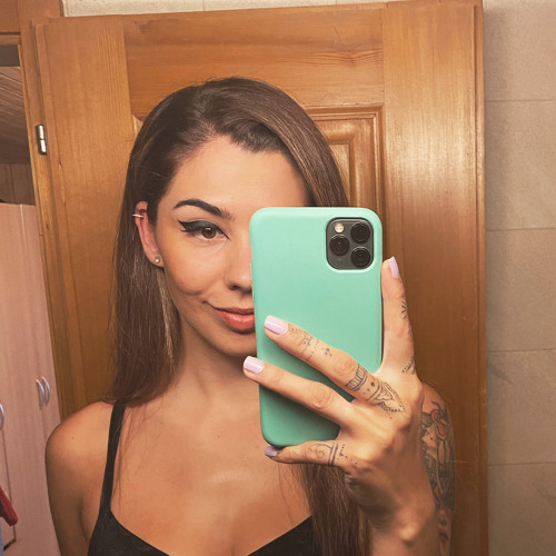 Lenyca Balky’s avatar