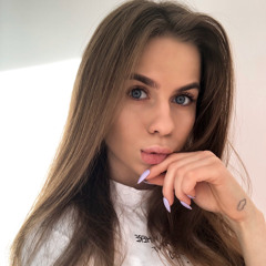 Яна Долотова