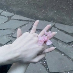 ^_<