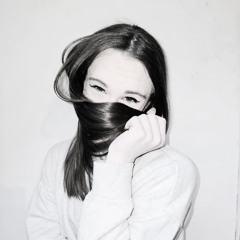 Nadia Kelly