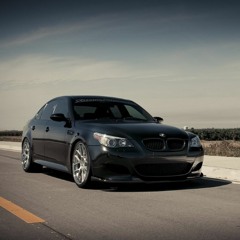 𝒟𝑒𝓃𝒾𝓈 𝒫𝑜𝓋𝒶𝓁𝓎𝒶𝑒𝓋