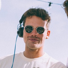 Niklas Ro