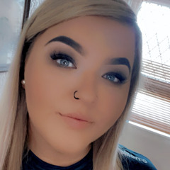 Leah Fox