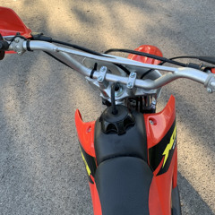 M3RC R0GU3