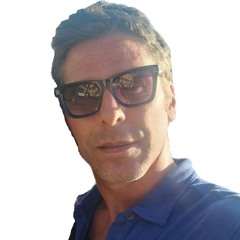 ᑕᕼᖇISTIᗩᑎ[ᖴ]