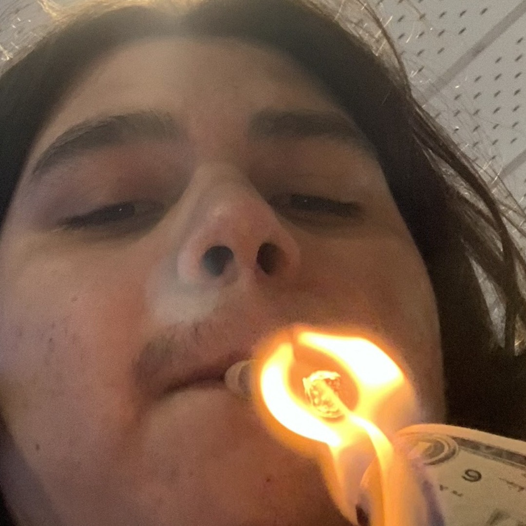 WHO$RARI’s avatar