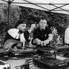 Mix 4 decks at Tekno Brother 2