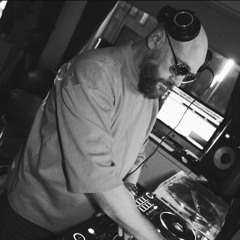 DJ Simon B