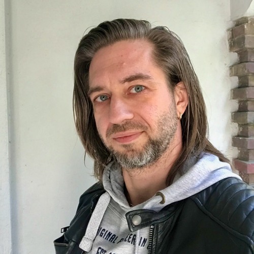 Daniel Huschert’s avatar