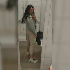 lara__paulin