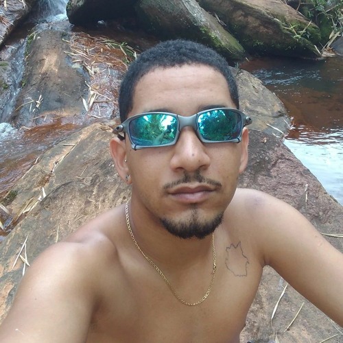 Felipe Rezende’s avatar